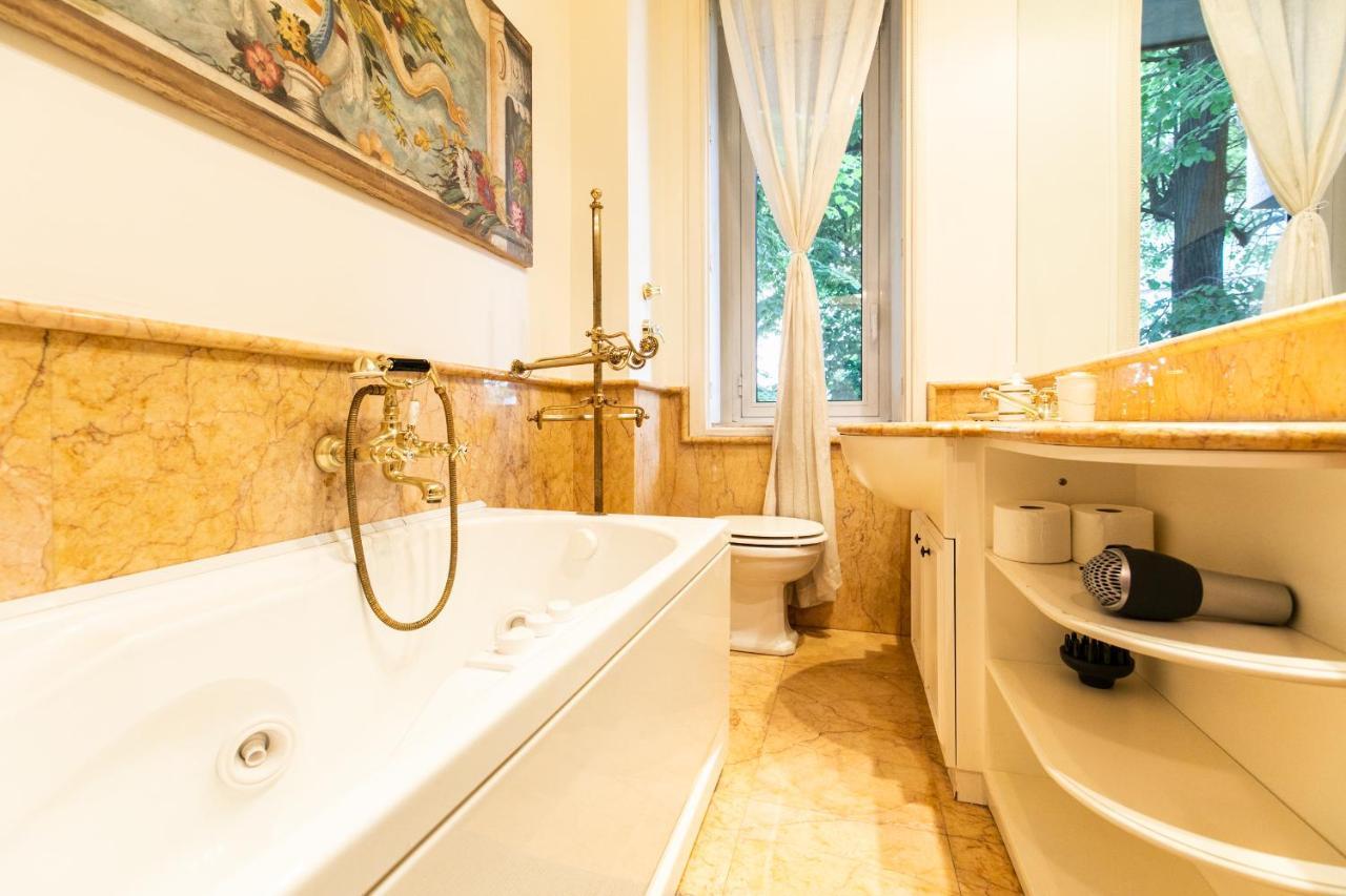 Klimt - Jacuzzi 5 Star - Luxury Design Apartment ميلان المظهر الخارجي الصورة